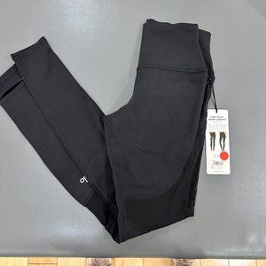NWT Alo High Waist Coast Legging in Black, size S